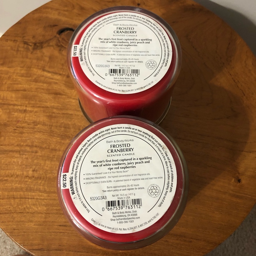 Bath & Body Works Frosted Cranberry 3-Wick Candle - Set of 2 - Picture 3 of 4